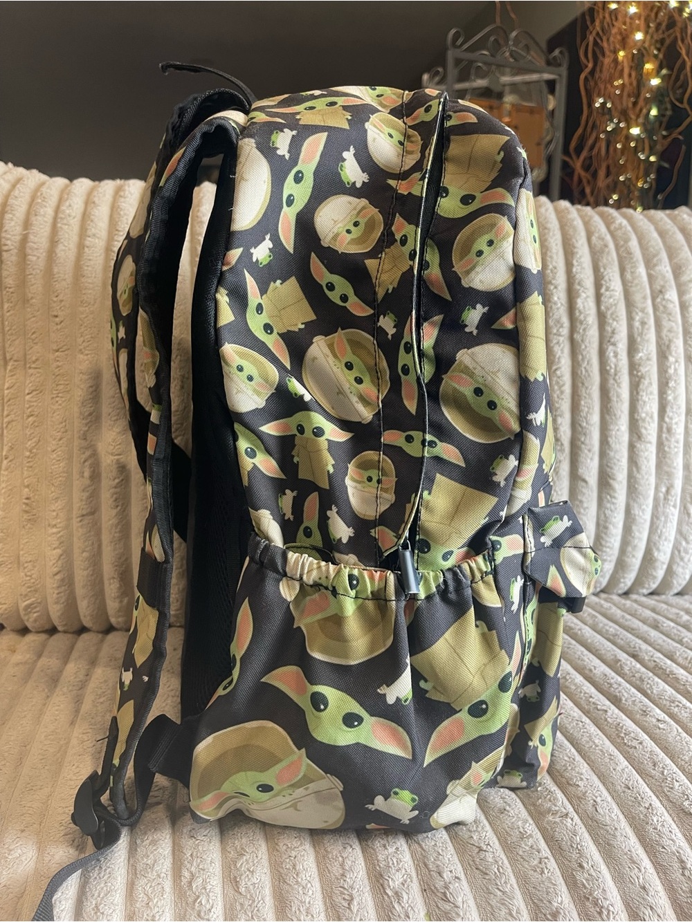 Star Wars The Mandalorian Baby Yoda Grogu All Over Print Backpack - Picture 2 of 7